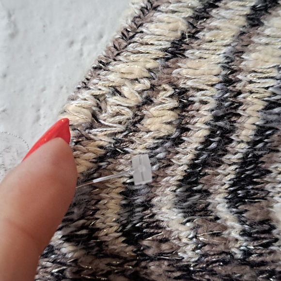 Style & Co Tan,black & cream gold Shimmer Fringe Sweater Cardigan. Size Medium - Picture 10 of 11